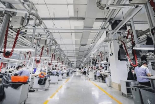 万亿纺织产业陷入尴尬境地,区区50万订单,竟搞垮几十家服装工厂