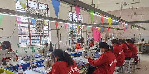 从校服到JK制服 疫情后武汉服装厂的转型与机遇